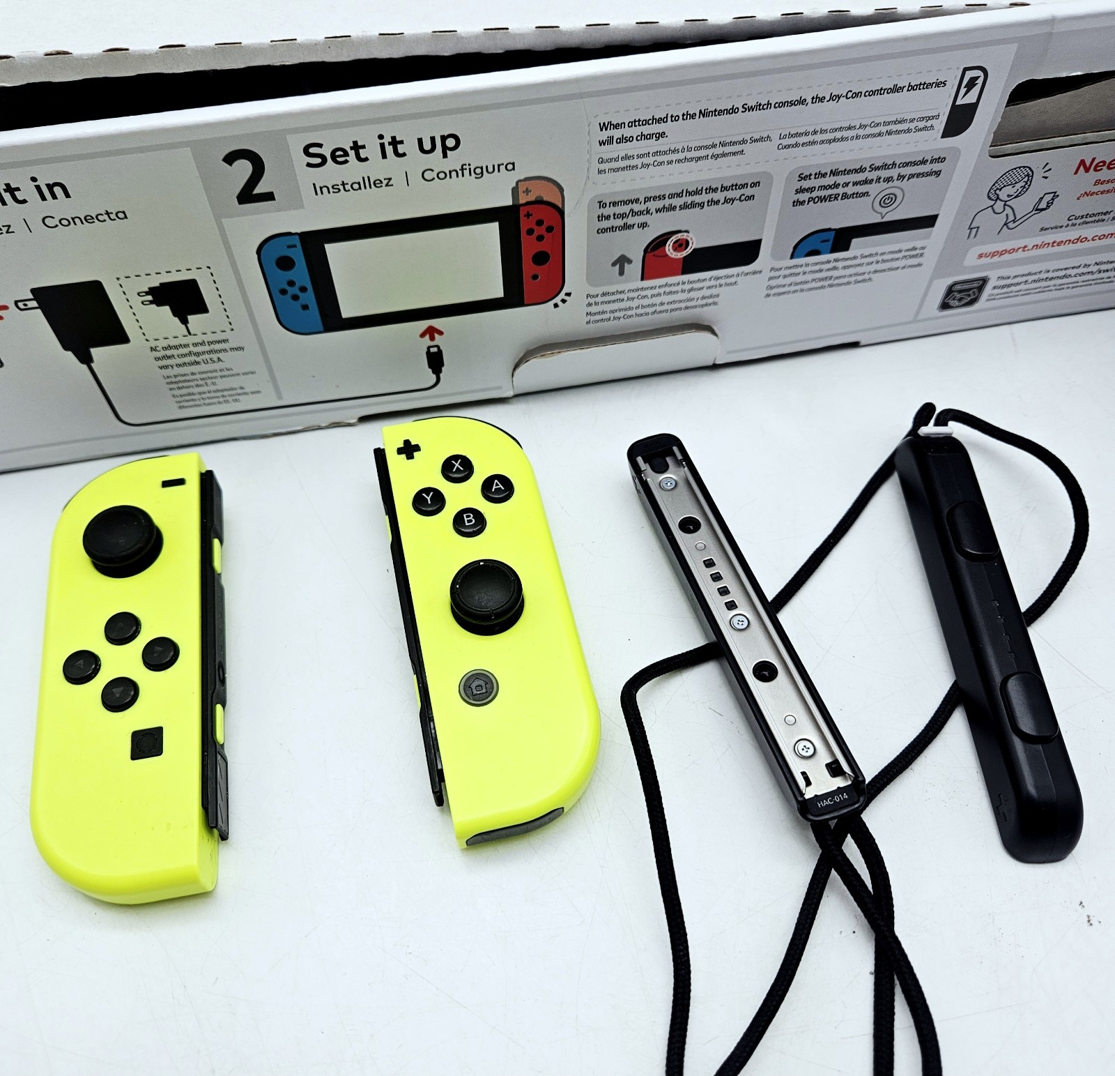 V1 Nintendo Switch Launch Day One Console 150k Serial # Extras in Box