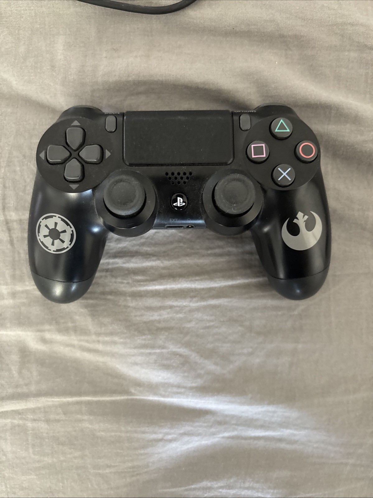 Sony PlayStation 4 Pro PS4 Pro 1TB Star Wars Battlefront II Very Good Condition