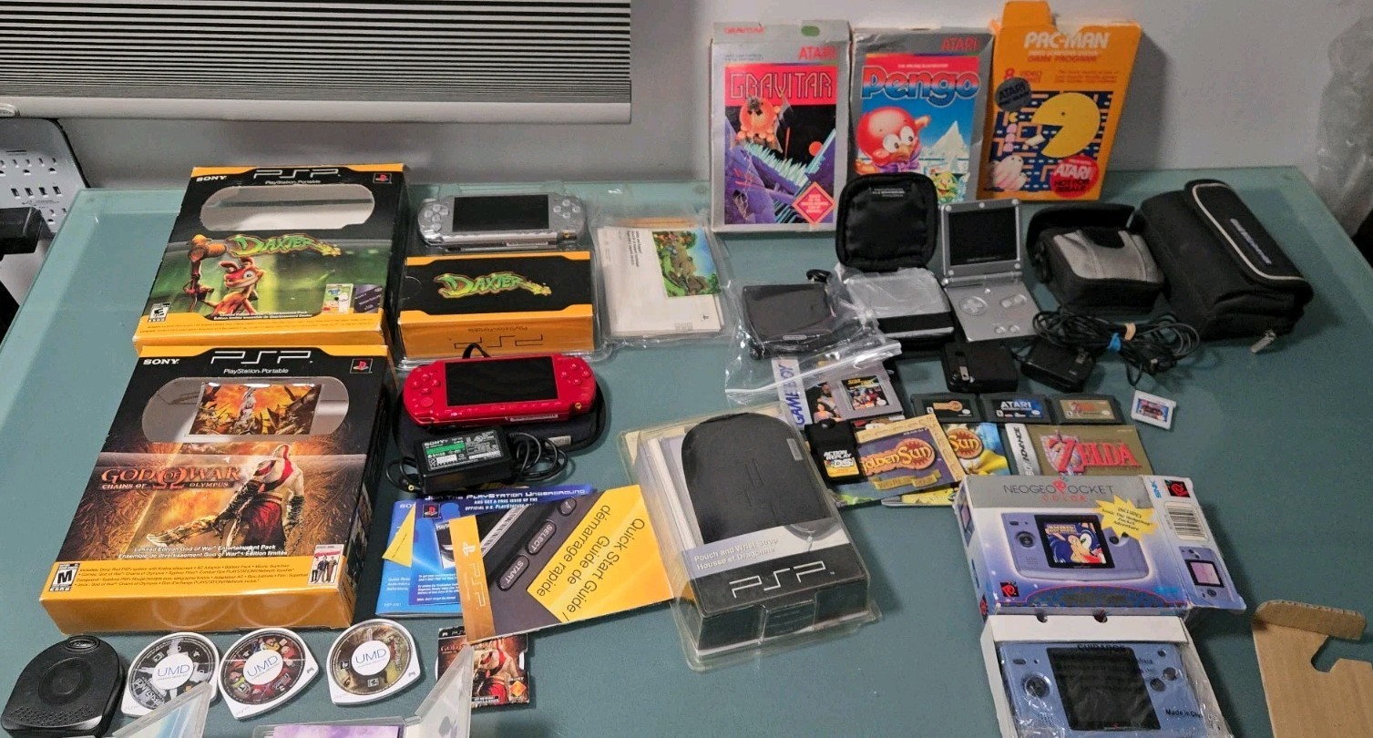 2 Boxed Sony PSP Systems, + 3 Gba Sp, Systems, + Sony Neo Geo Pocket + GAMES