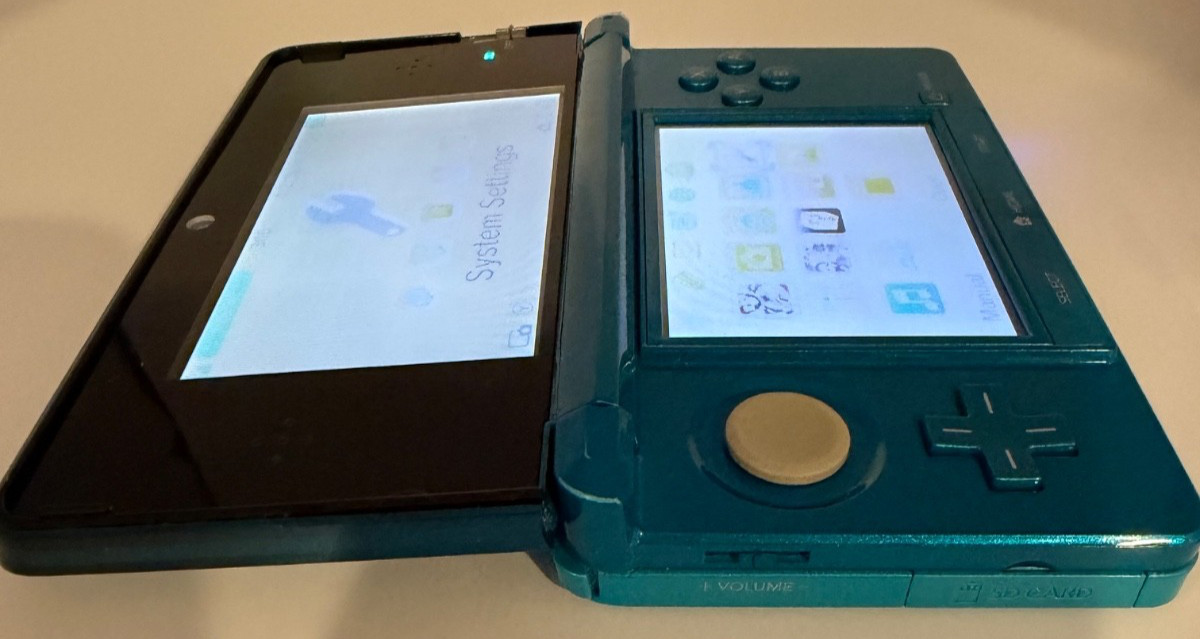 Nintendo 3ds Aqua Blue: Handheld Console Tested And Works Good Great Shape OBO
