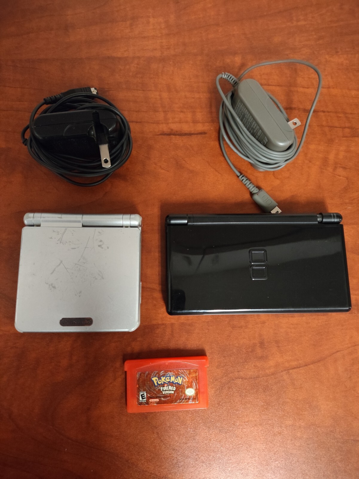 Nintendo Game Boy Advance SP Silver, Black DS lite with Pokemon Pearl + Fire Red