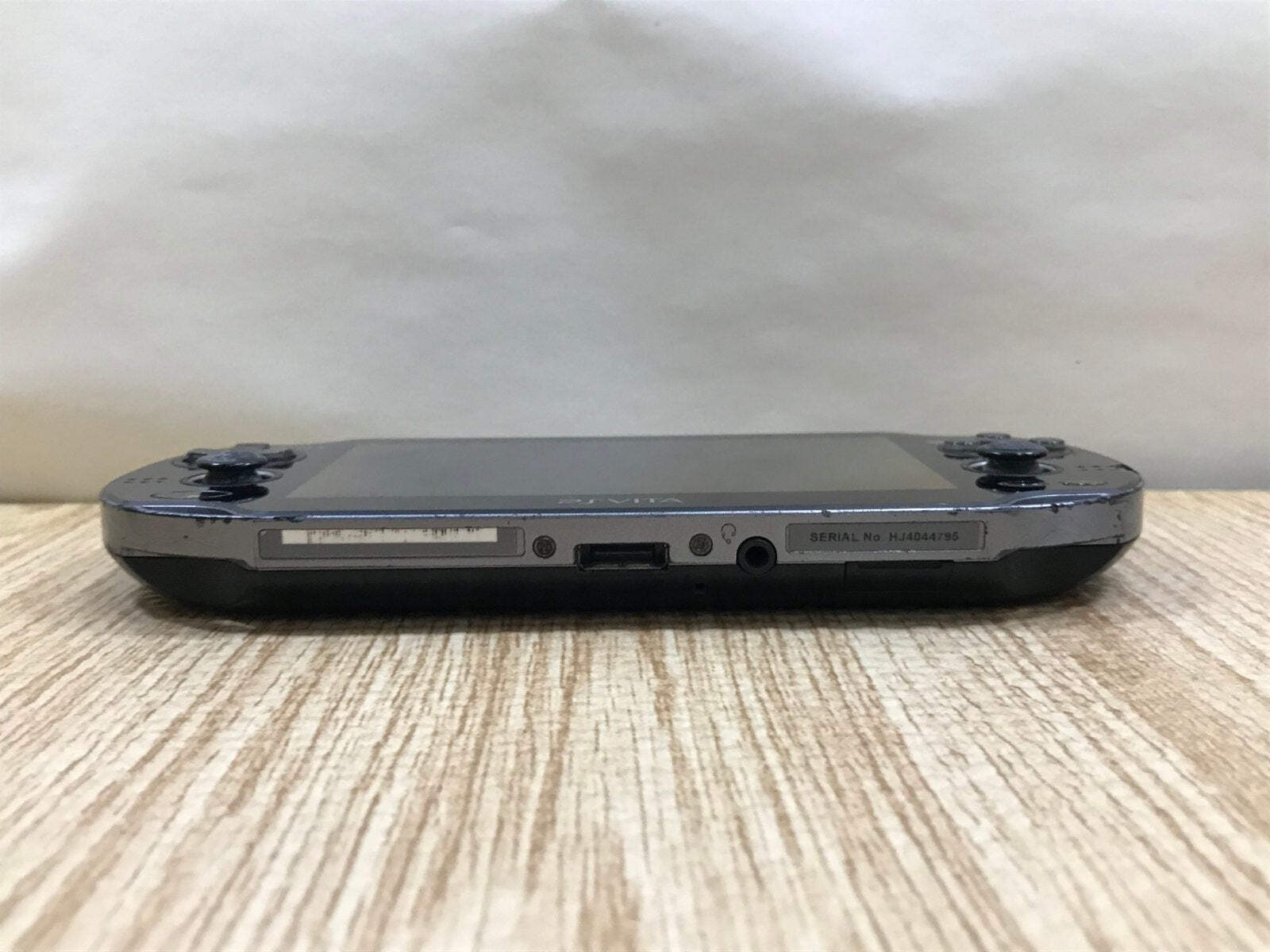 PS Vita PCH-1000 CRYSTAL BLACK Console Japan – With Defects GE1739