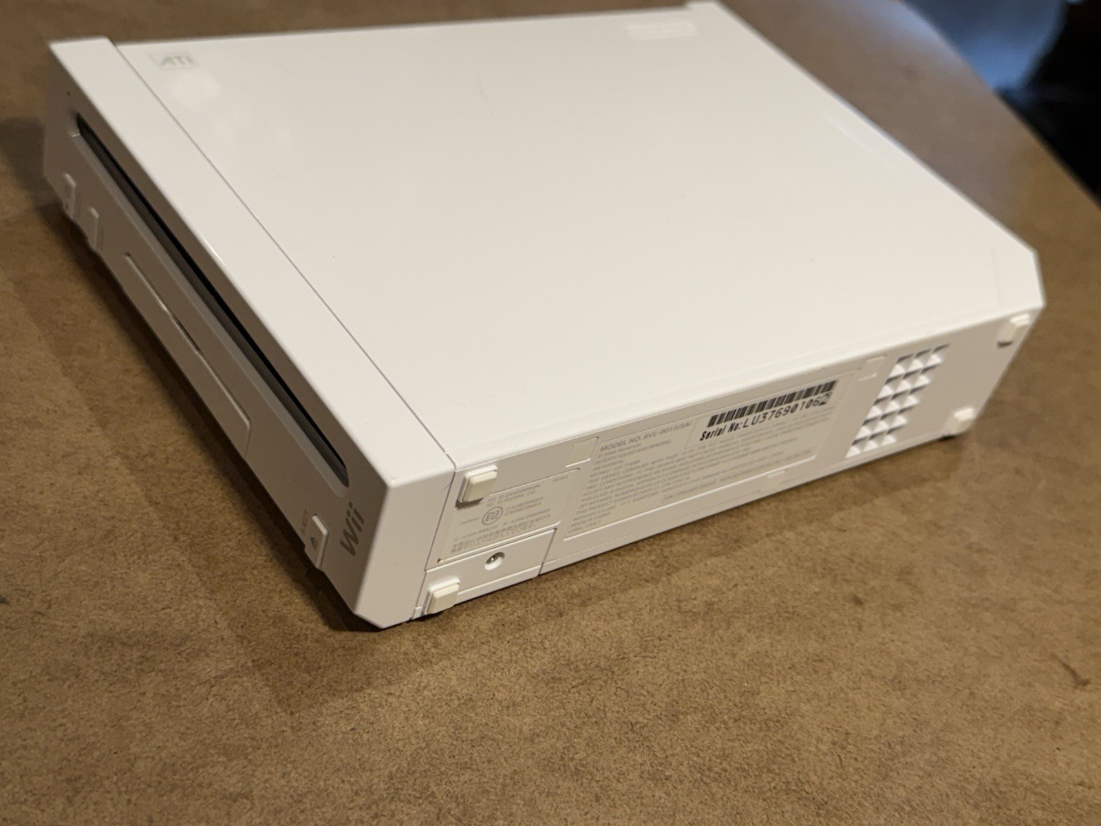 Nintendo RVL-101 Wii Console – White