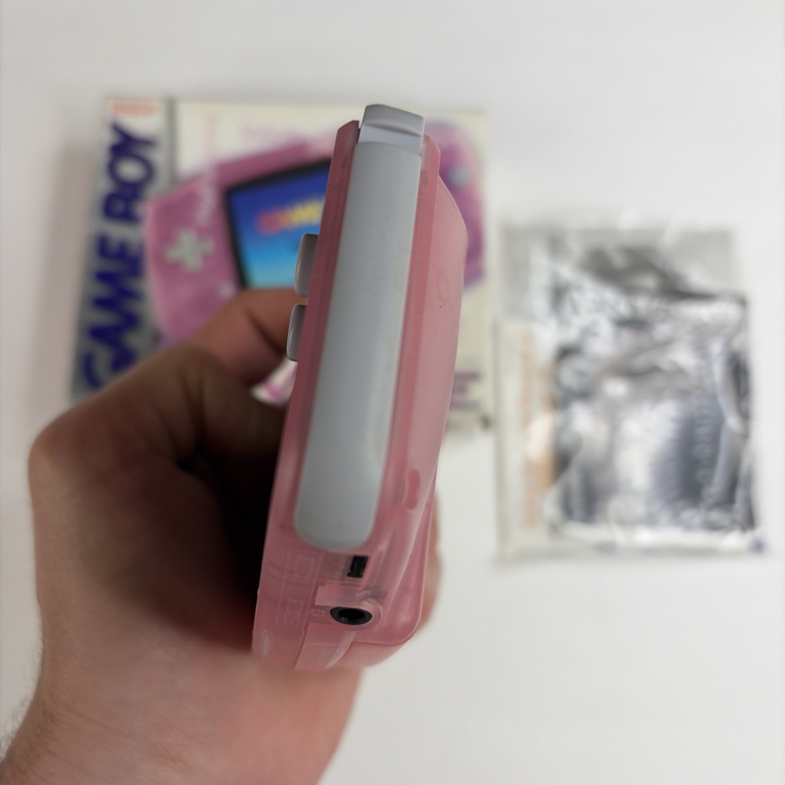 Nice! Nintendo Game Boy Advance Handheld System Fuscia Pink CIB Complete Box