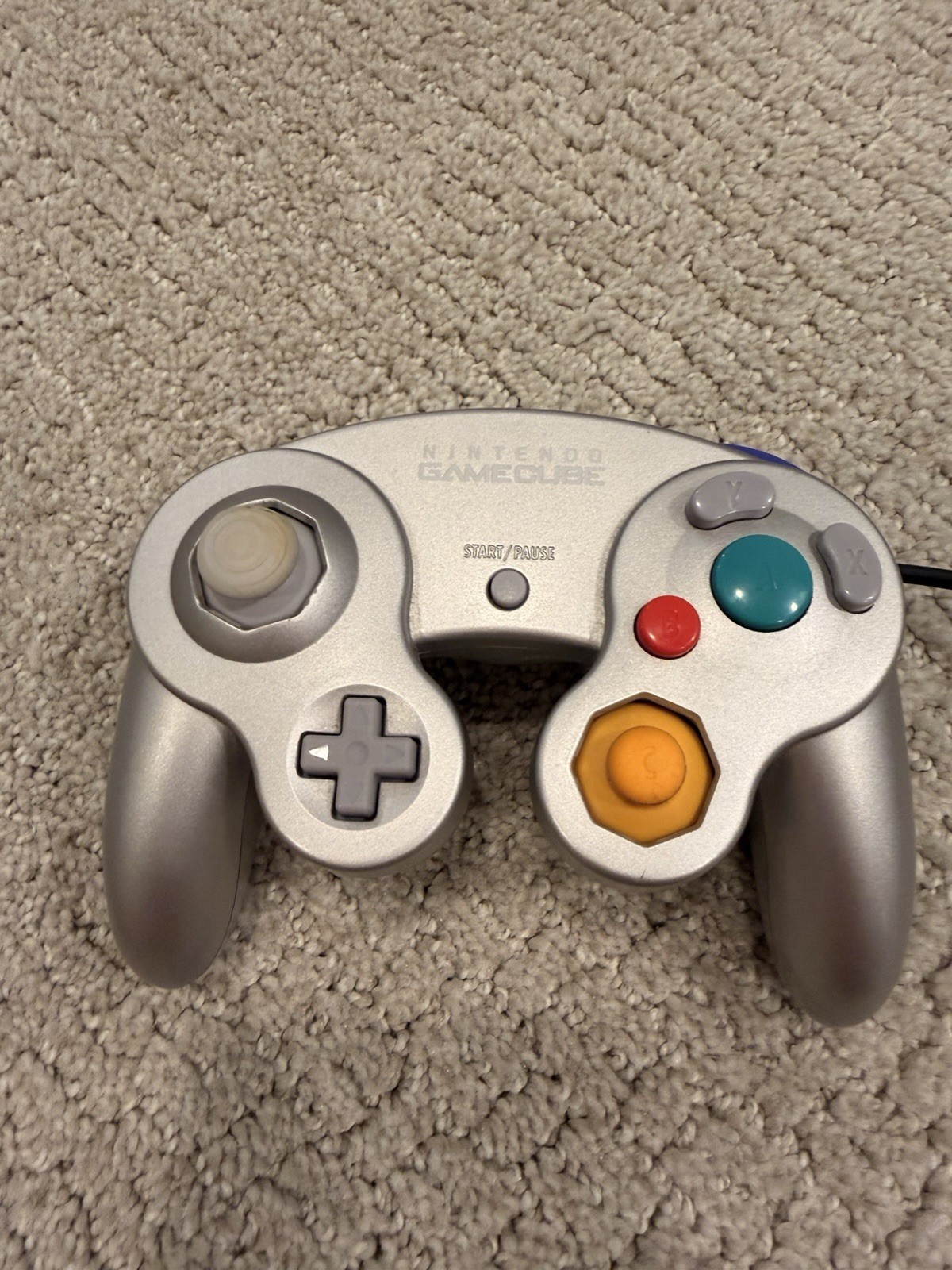 Nintendo GameCube Gaming System – Silver With 2 Controllers And Memory Card