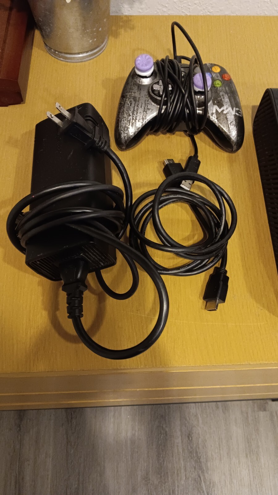 Microsoft Xbox 360 S 4GB Black Console
