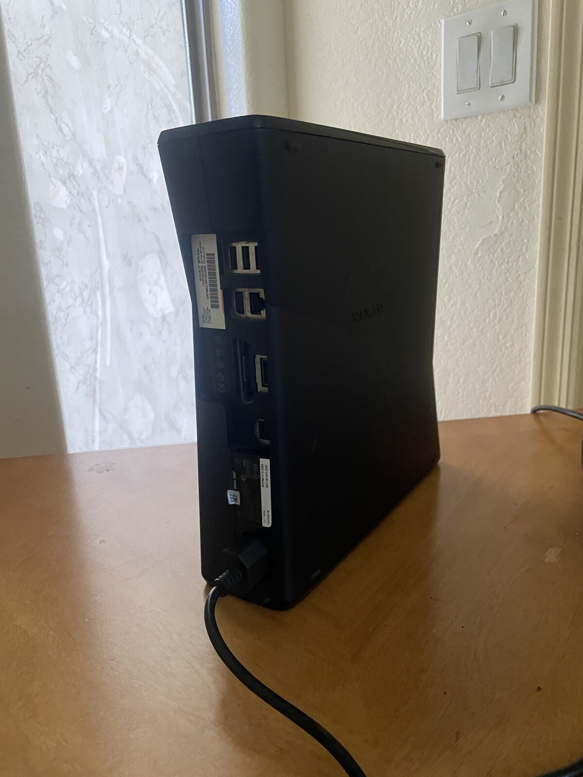 Microsoft Xbox 360 S 4GB Black Console With Kinect