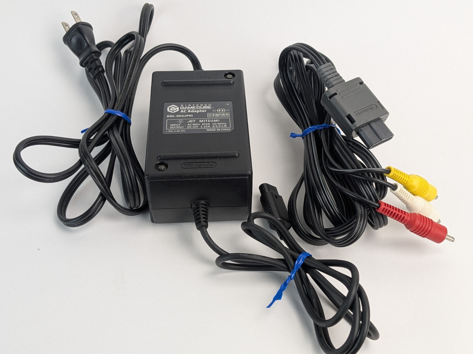 Nintendo GameCube Console Black DOL-101 JPN w/ Controller AC AV Cable Tested