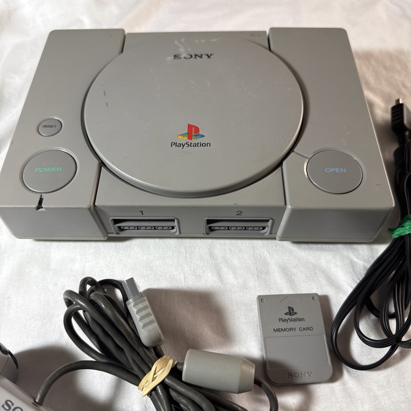 PlayStation 1 SCPH-9001 With Controller