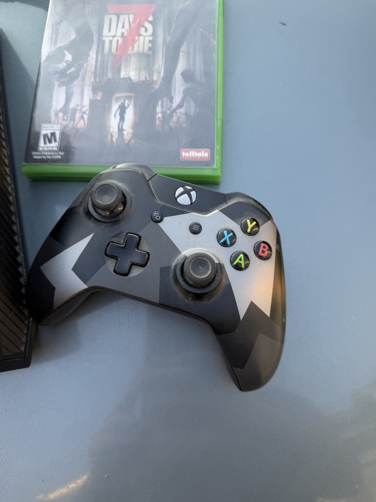 Microsoft Xbox One 500GB Console with Controller + Game And Kinect Tested