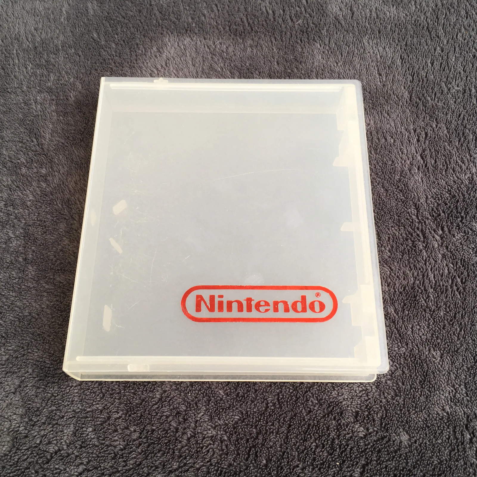 Nintendo NES Official Hard Protective Case Cartridge EUR Very Good Condition
