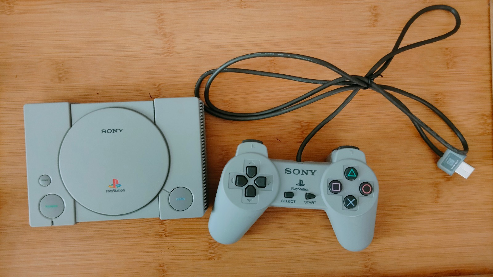 Sony PlayStation PS1 PS Classic Mini Console w/ 1 Controller – No Charger/HDMI