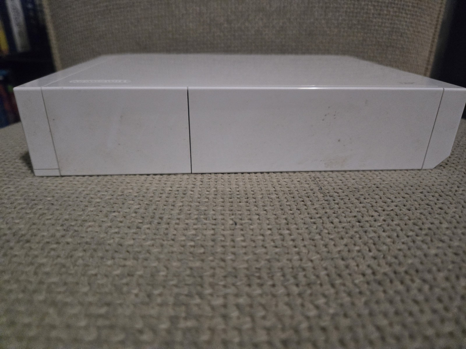 White Nintendo Wii System Console (cords Included)