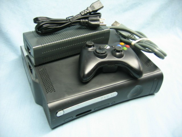 Black XBOX 360 HDMI 120GB complete system — NEW LASER!!