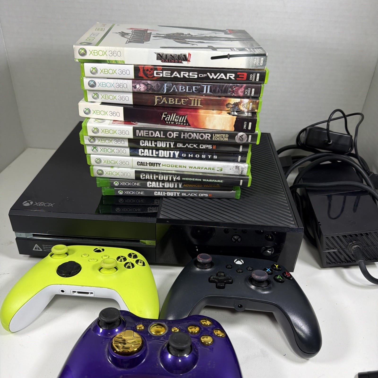 Microsoft Xbox One Lot Console Controllers (3) Games (12) Tested Working