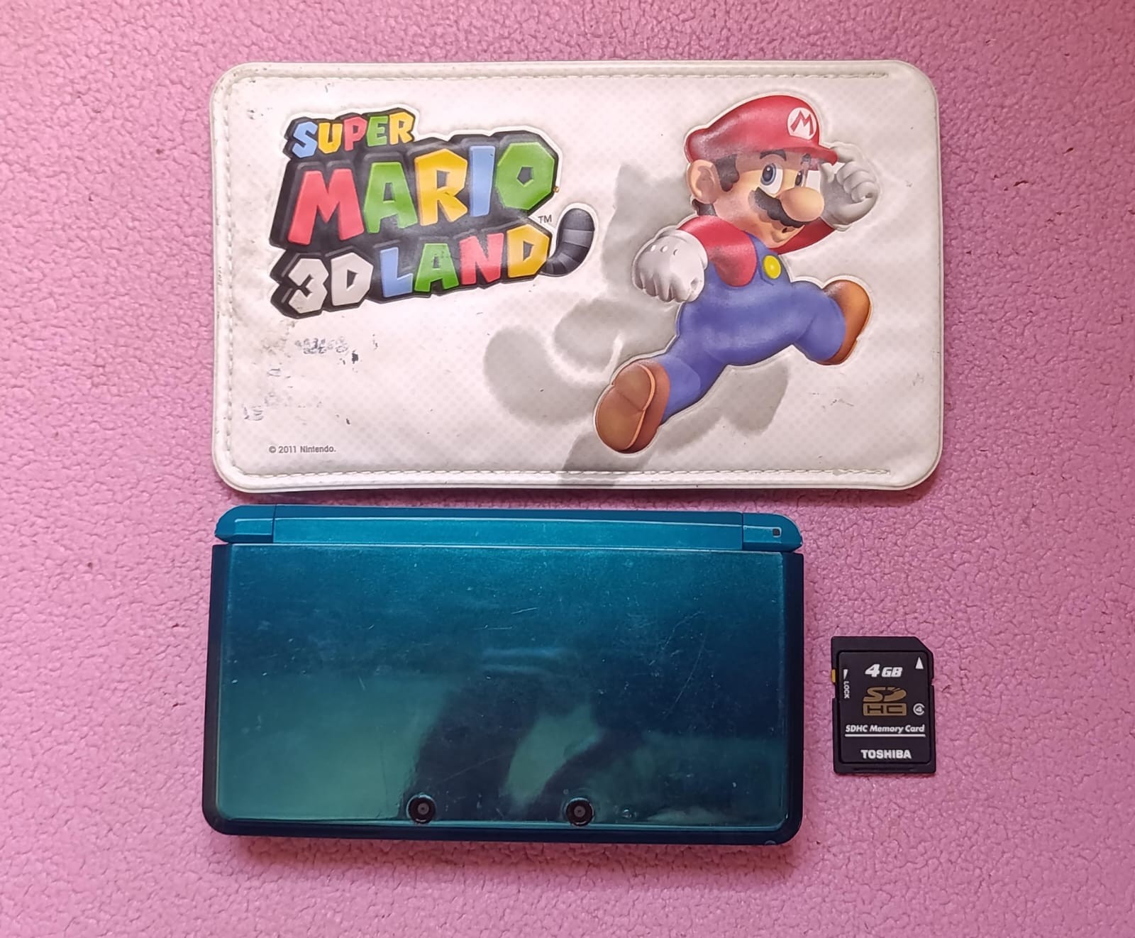 Nintendo 3DS Aqua Blue US Version Working Region Free + 4GB Memory Card+Case