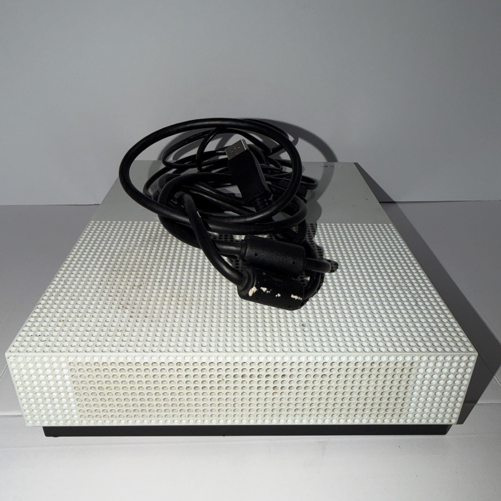 Microsoft Xbox One S 1TB Console – White Read Description