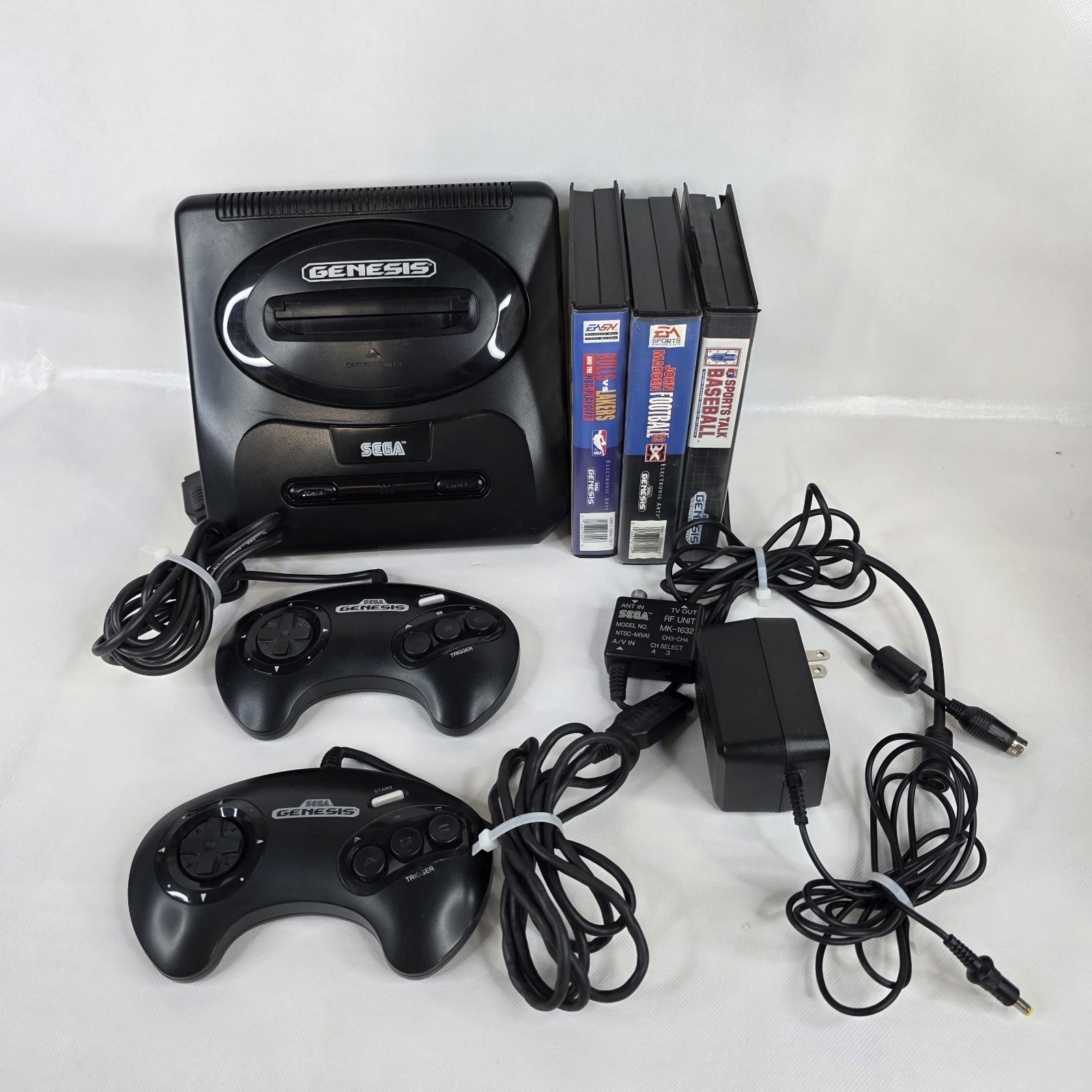 Sega Genesis 2 Console Bundle Model MK-1631 W/ 2 Controllers + 3 Games – Tested