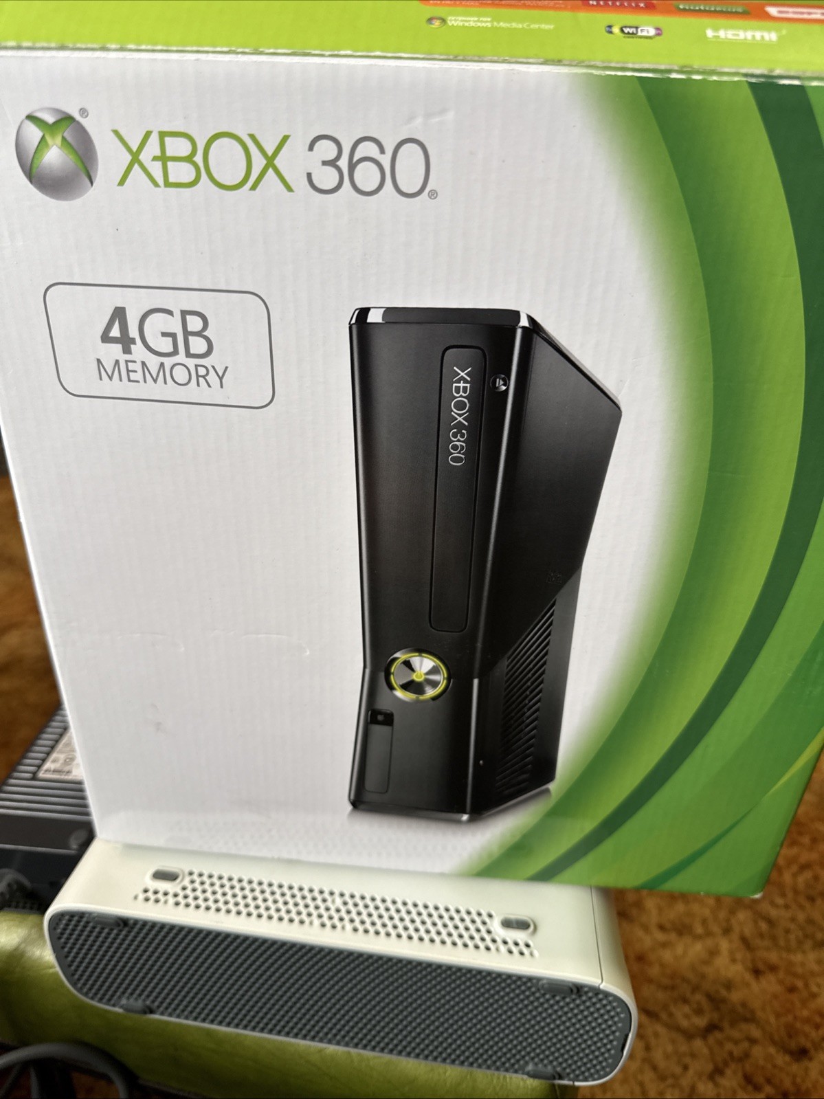 Microsoft Xbox 360 Pro White HDMI Tested & Working With Extras In Box Hard Drive