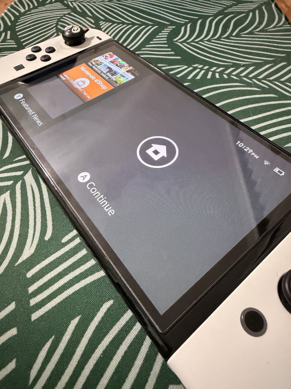 Nintendo Switch OLED Model HEG-001 Handheld Console – 64GB – White