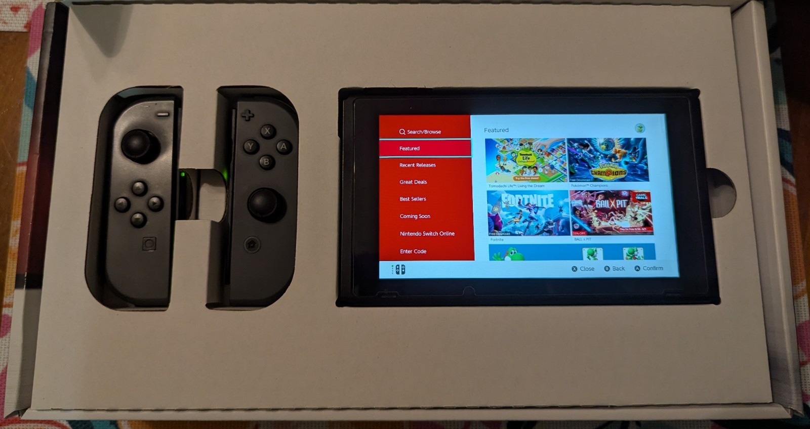 V1 Nintendo Switch (HAC-001) Unpatched with Extra Accessories Bundle