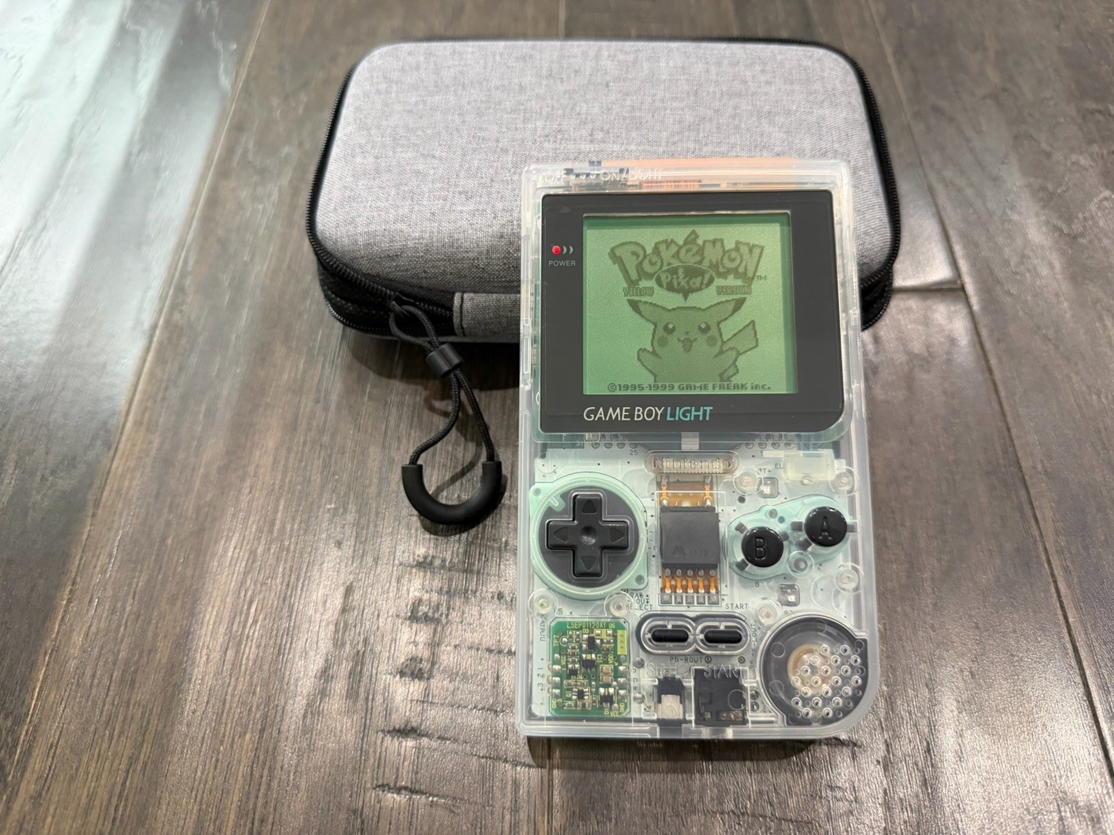 Nintendo GameBoy Light GBL – Clear White W/ New Shell & Glass Lens Cover