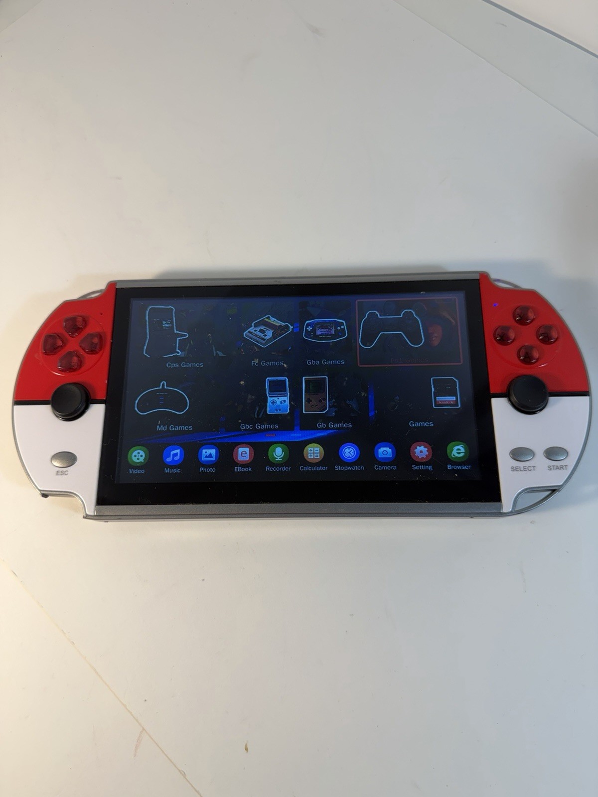 Retro Handheld Game Console Portable Multimedia Player 16GB Built-In Games