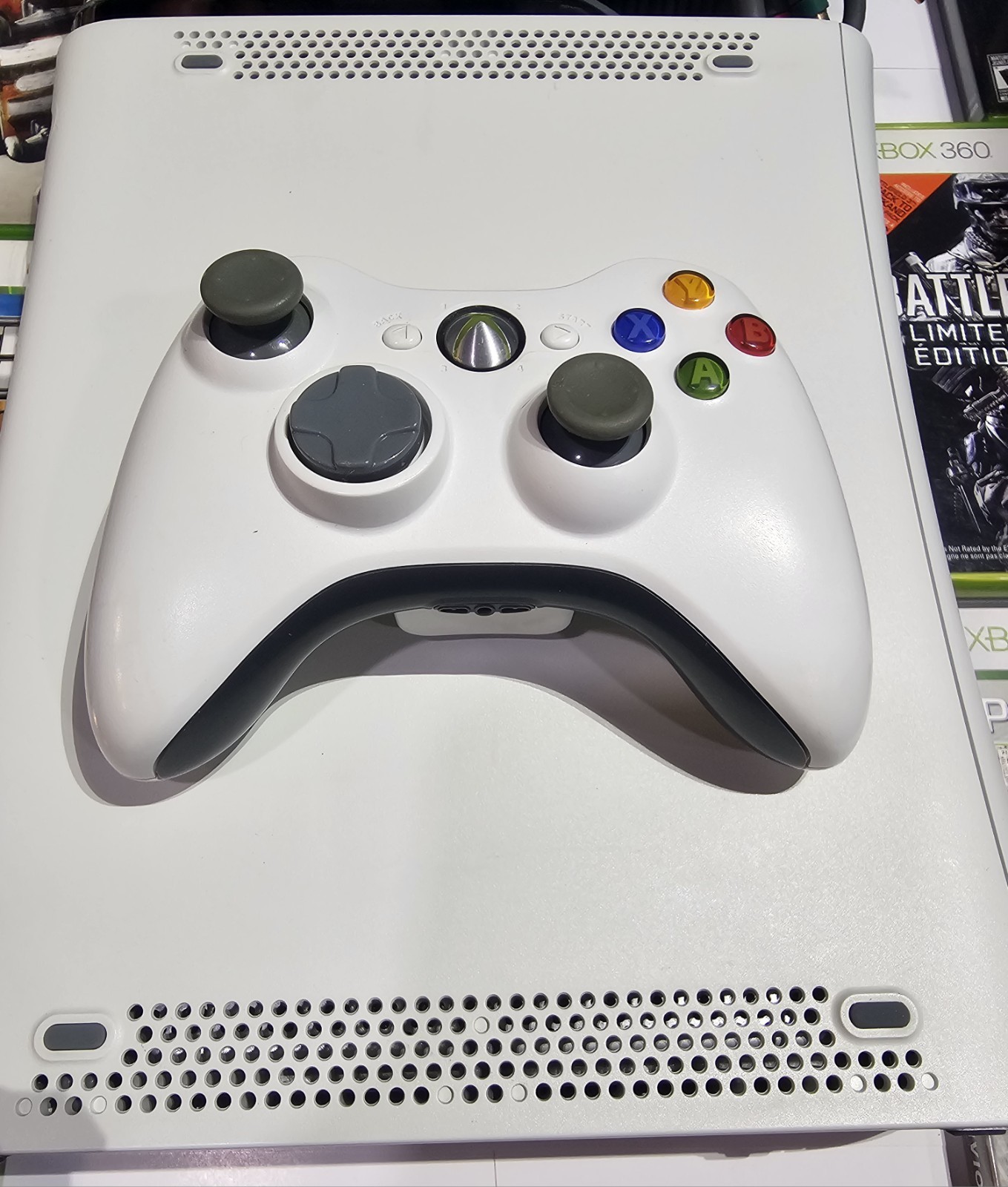 White Microsoft XBOX 360 Video Game Console System Bundle 13 Games OEM Tested