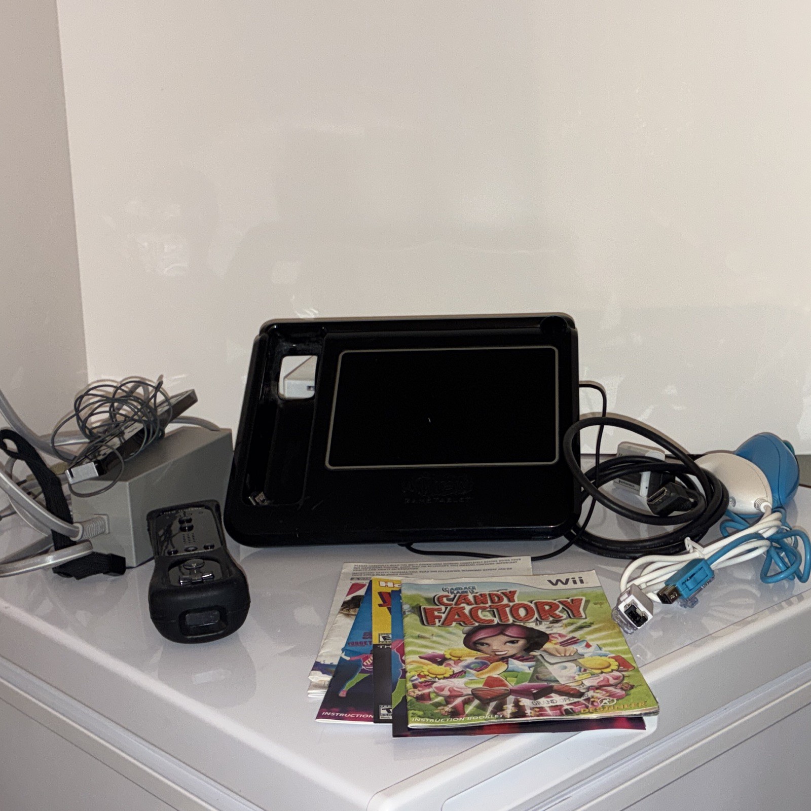Nintendo Wii Black Console Bundle Tested Works + 11 Games + Controller + 2 Nunch