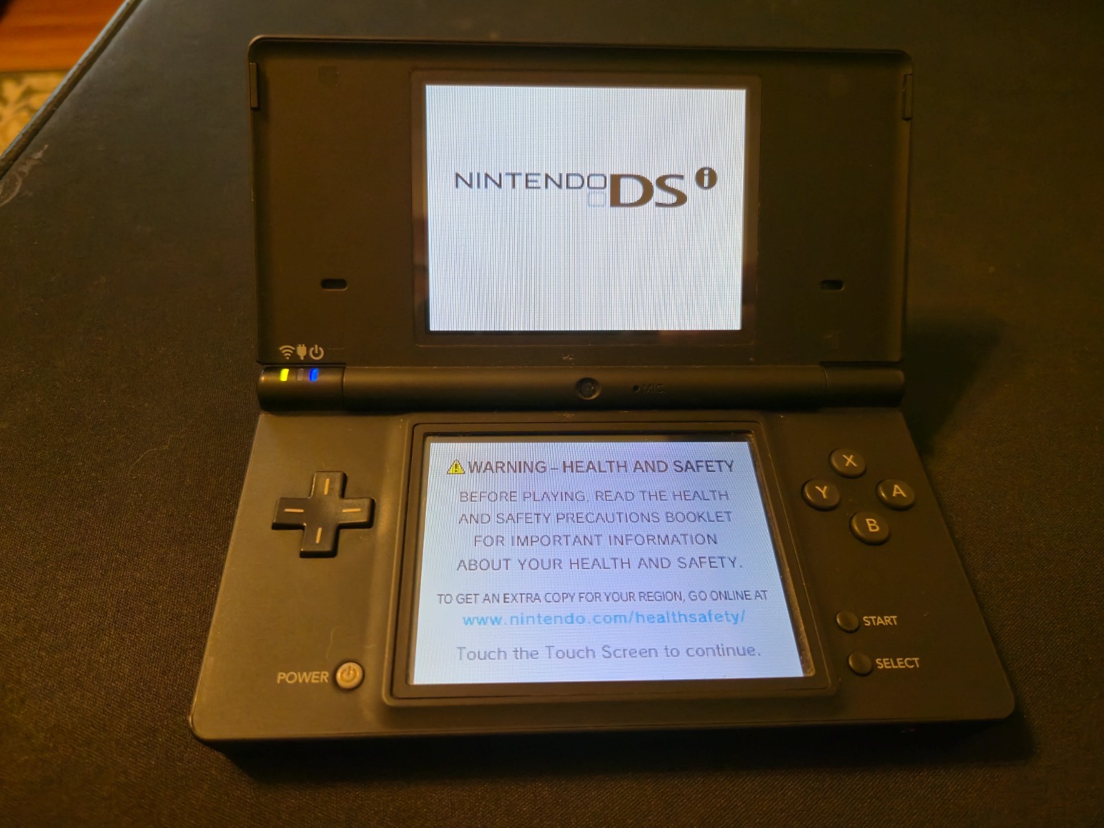 Nintendo DSi Handheld System – Matte Black (Tested/Working) Read Description!