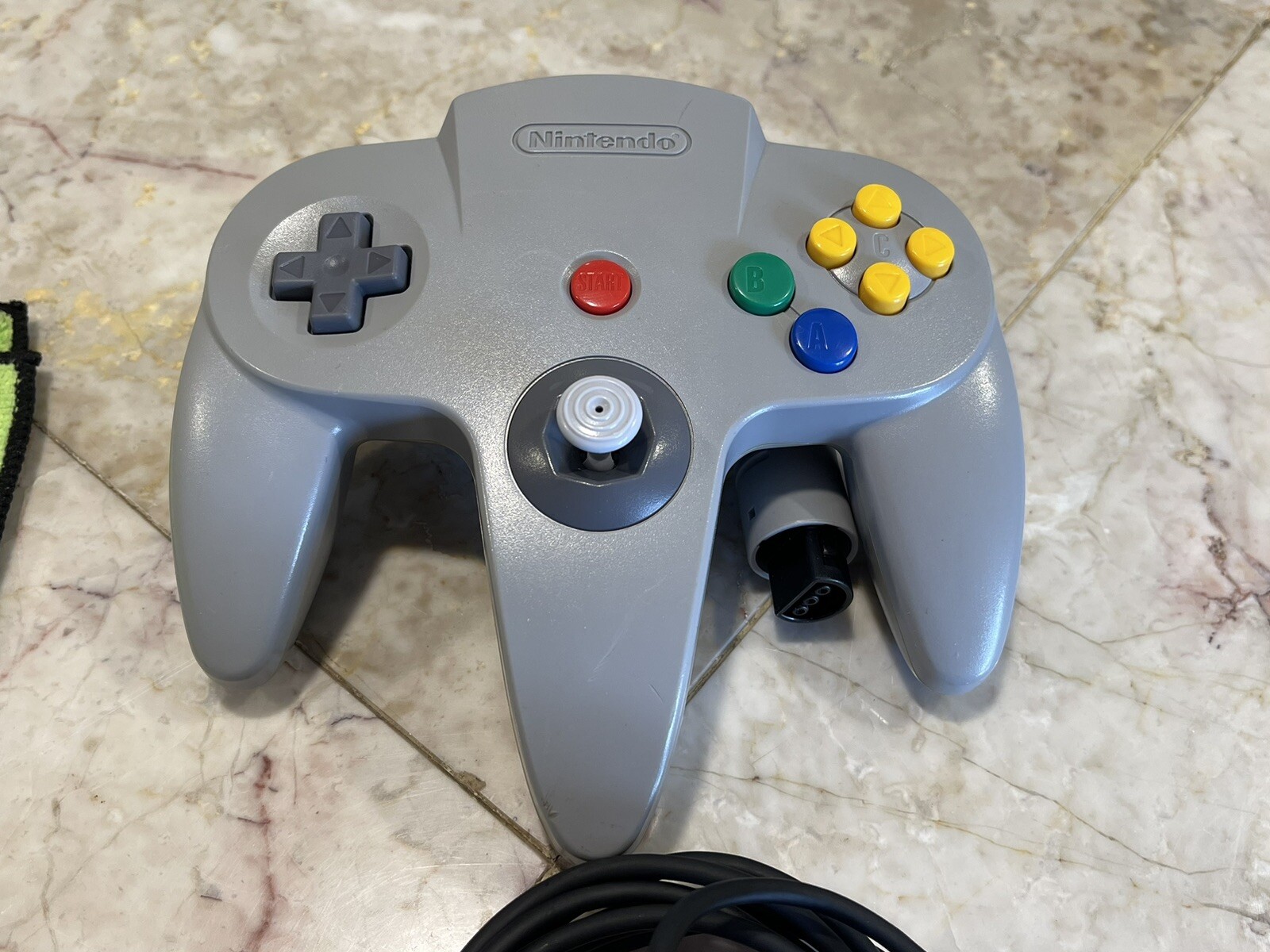 Nintendo N64 Charcoal Gray Console w/Gray & Atomic Purple Controllers – Cleaned