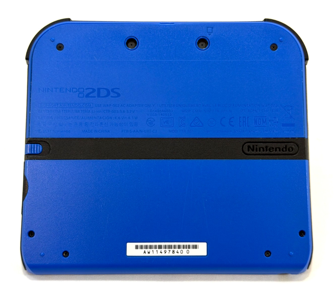 Nintendo 2DS Mario Kart 7 Pre-Installed Electric Blue 2 in Box w/Charger & Cards