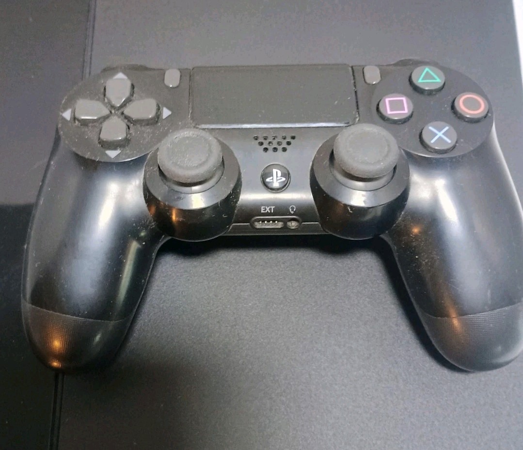 PS4 Console (500GB) with Controller