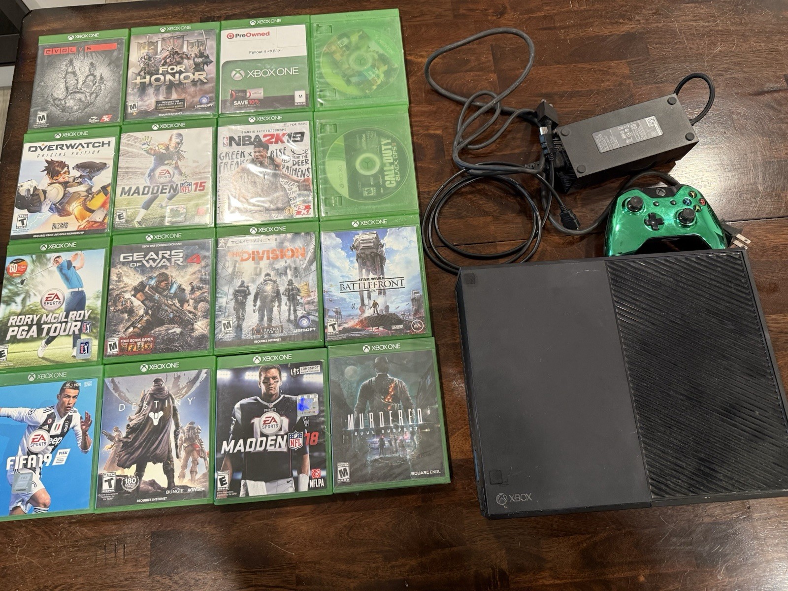 Microsoft Xbox One Bundle 1540 500GB Console with 16 Games, 1 Controller | 4148