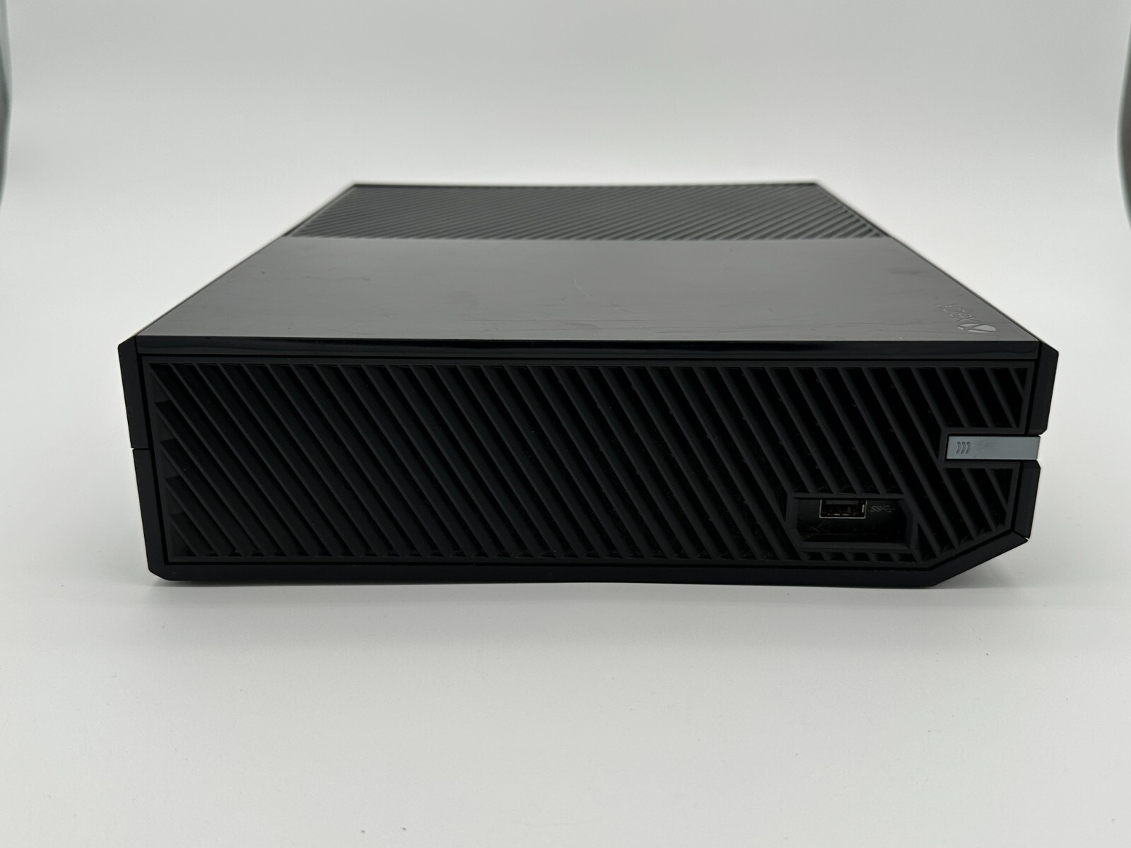 100% Tested Microsoft Xbox One – Original 1540 500GB Black Home Console Only