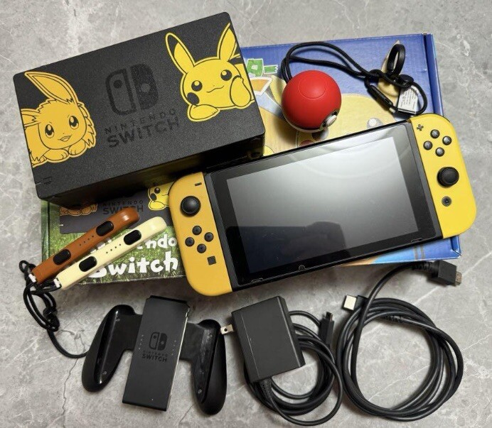 Nintendo Switch Pokemon LET’S GO Pikachu Console Limited Edition Set , Used