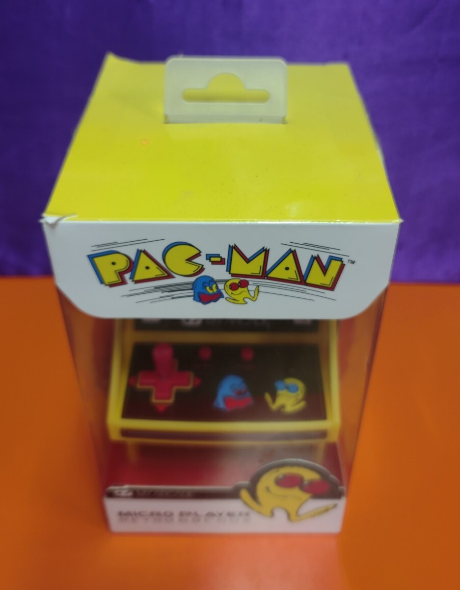 Pac-Man Micro Player Retro Arcade Game
