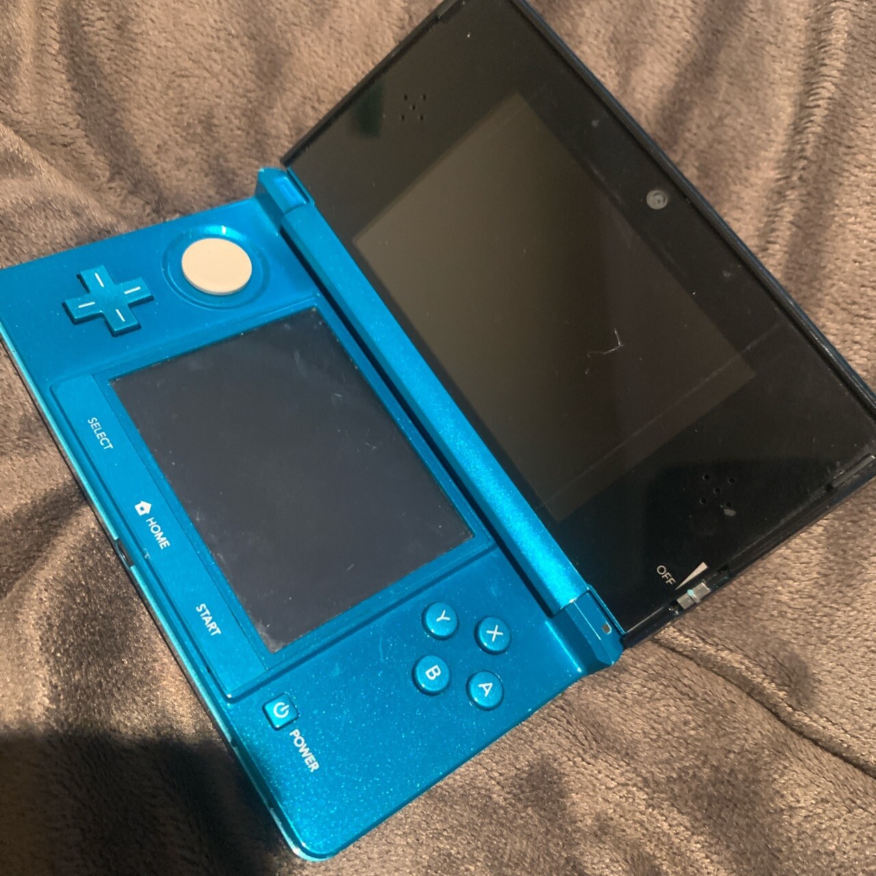 Nintendo 3DS Handheld System – Aqua Blue