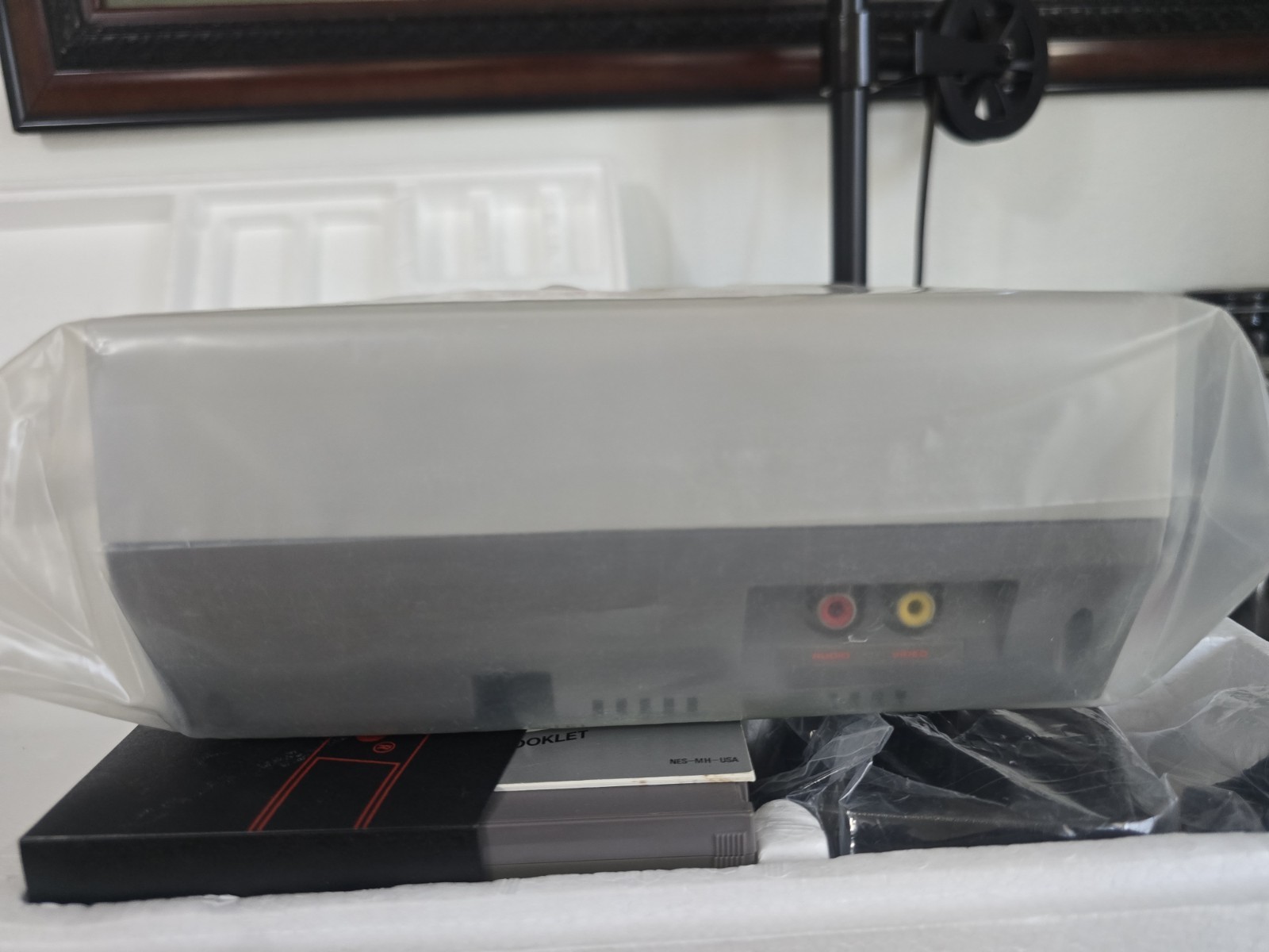 BRAND NEW!! Authentic Original NES Nintendo System Console with Original Box!!