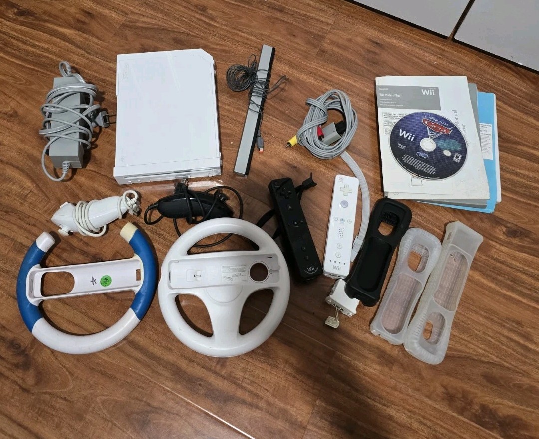 Nintendo Wii video game Home Console – White Bundle Lot Tested Working