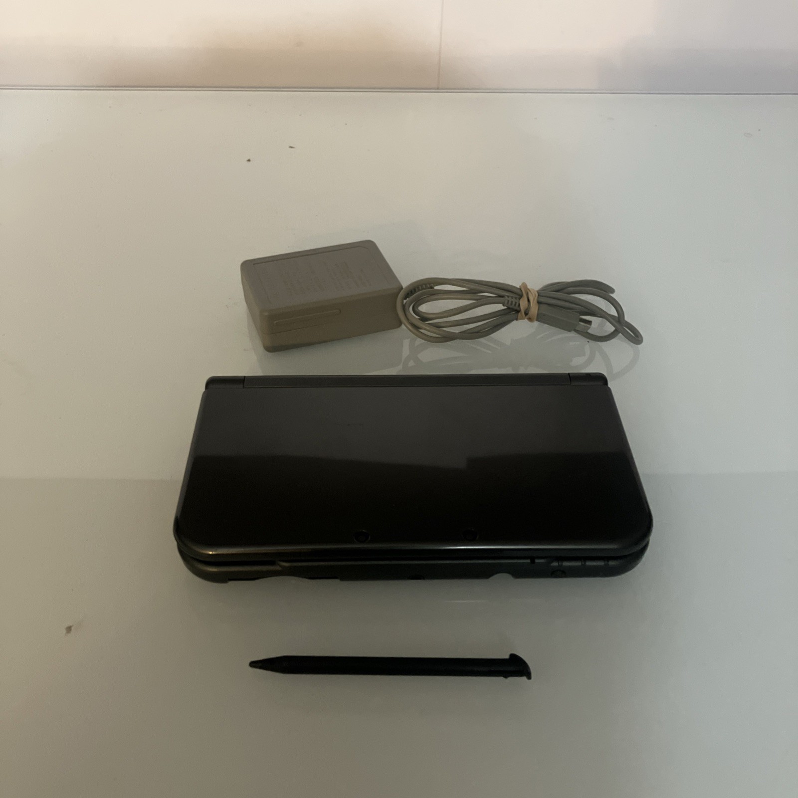 Nintendo 3DS XL Gray/Black Console Top Screen IPS USED