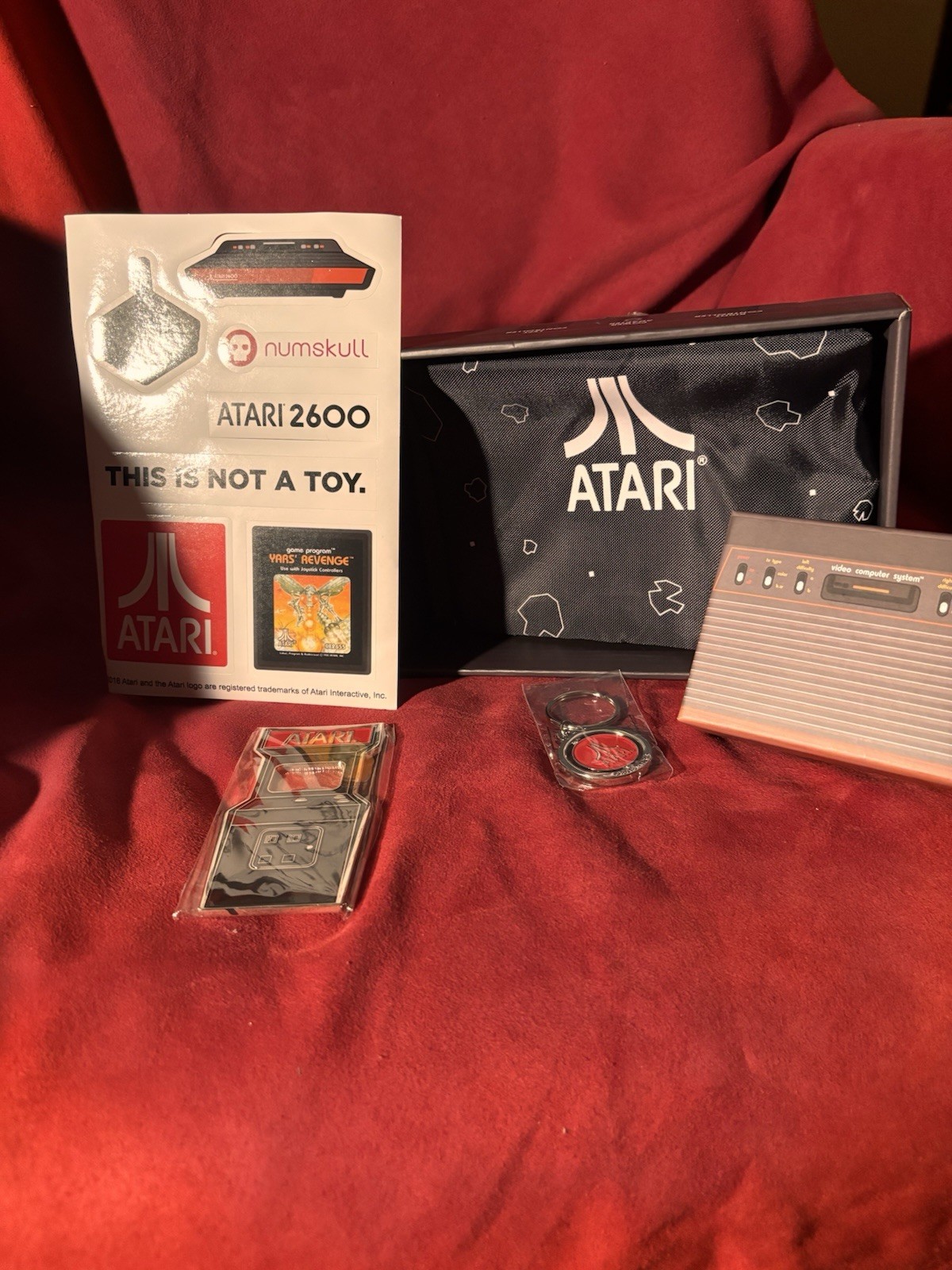 Atari Flashback 4 Console With 1 Controller, Loot Box Retro Gaming 2600 EXTRAS