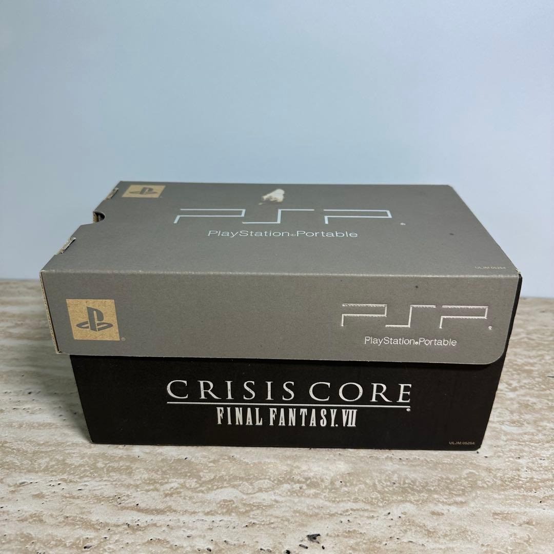 Sony PSP2000 Crisis Core Final Fantasy VII 10th Anniversary Limited Edition 7182