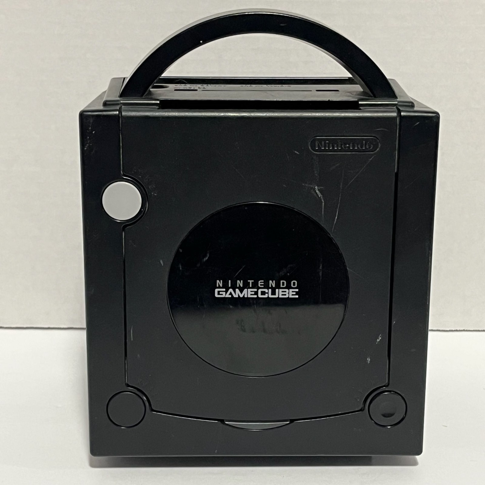 Nintendo GameCube DOL-001 Black Console Turn on Won’t Read Discs