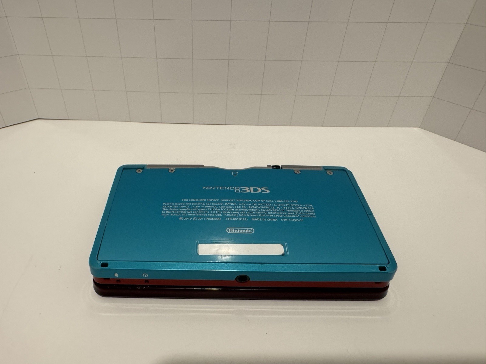 Nintendo 3DS Handheld System – Flame Red USB C