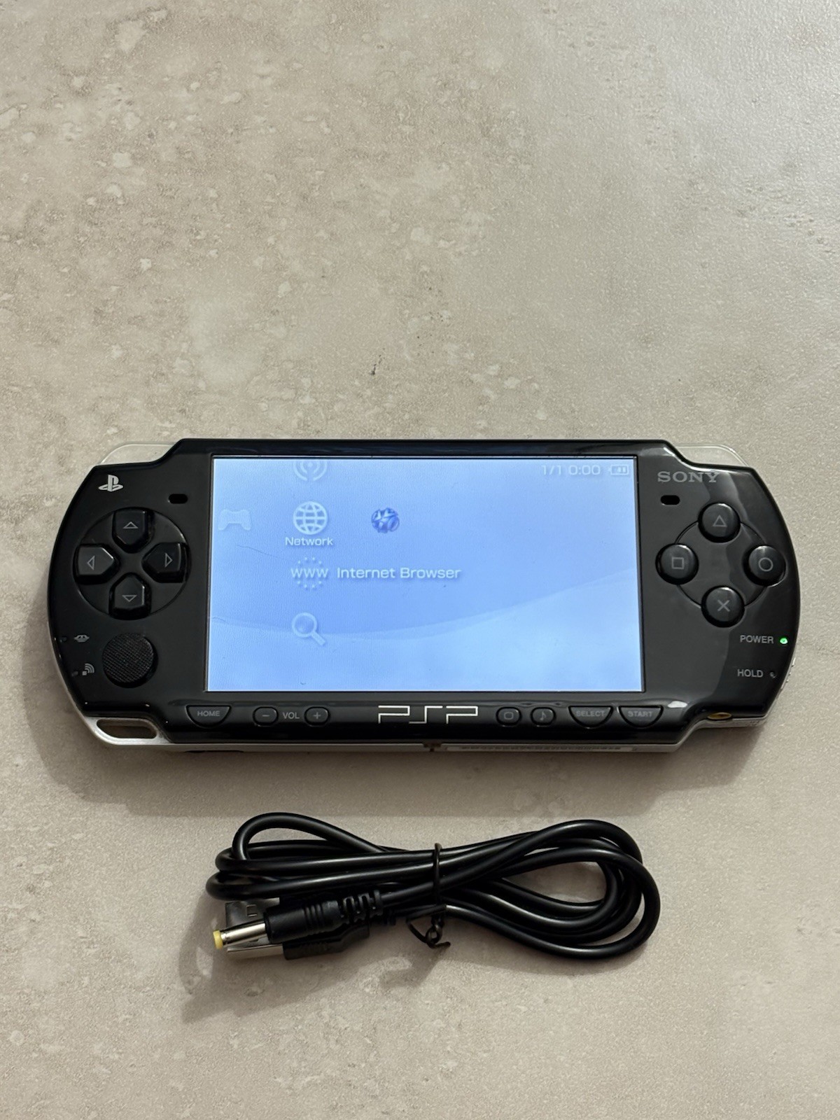 BLACK Sony PSP 2000 System w/ Charger, Battery, & 32GB Memory Card Bundle Import