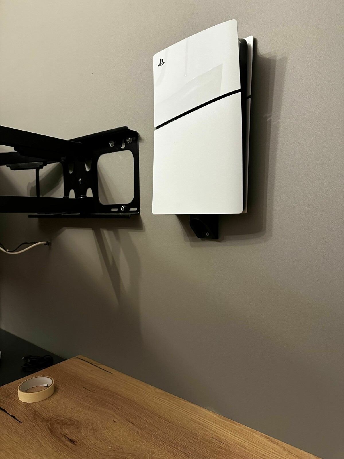 PS5 Slim Digital Wallmount