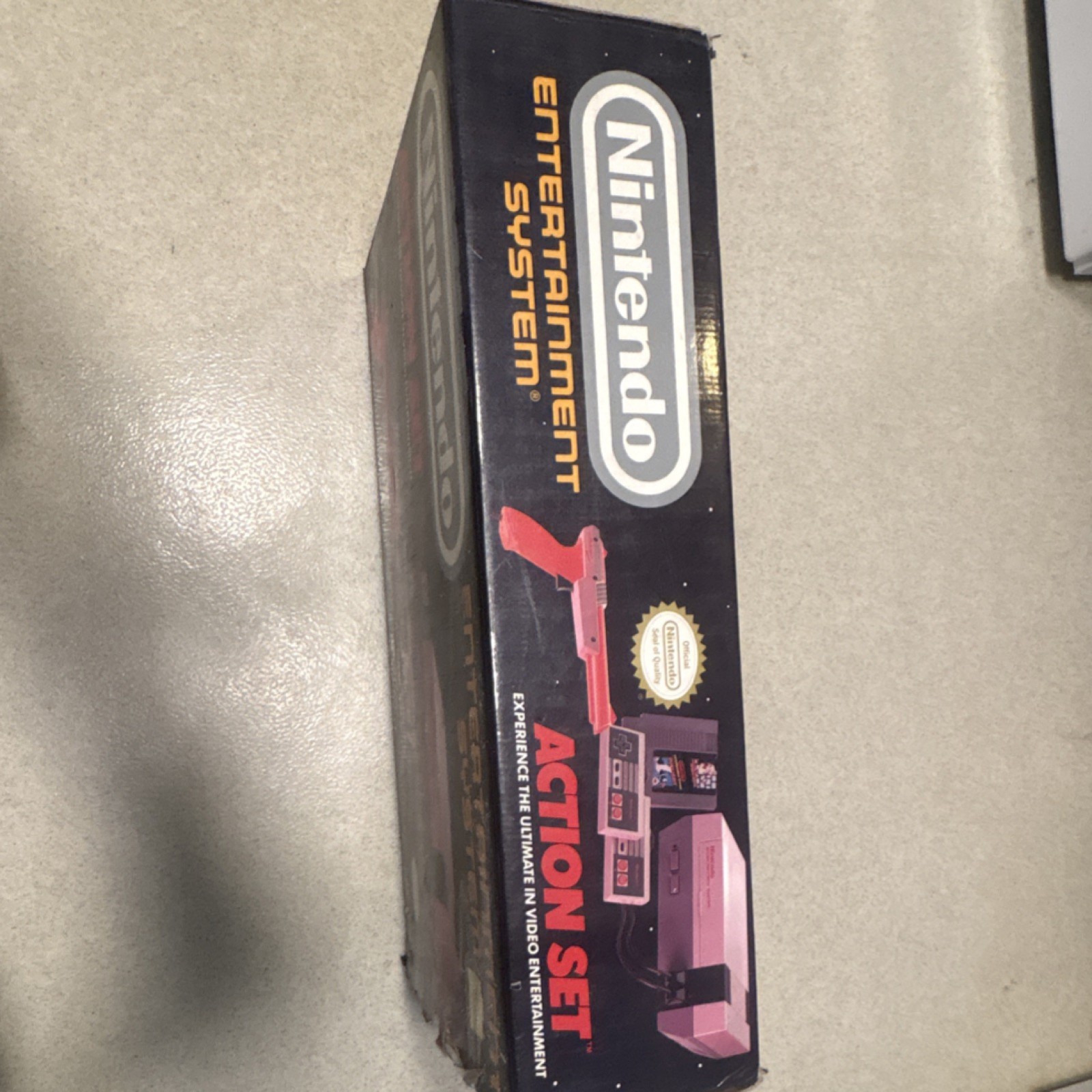 Nintendo NES Action Set Gray Home Console Light Gun RF Connectivity
