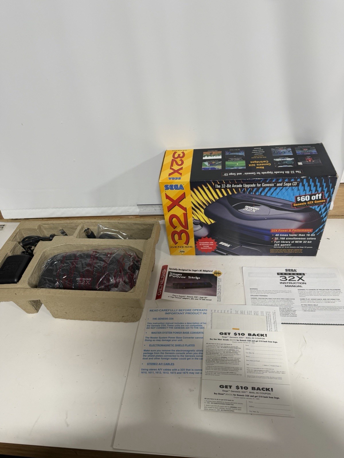 Complete In Box SEGA GENESIS 32X CONSOLE CiB Inserts Manual Fast Ship!! **MINT**