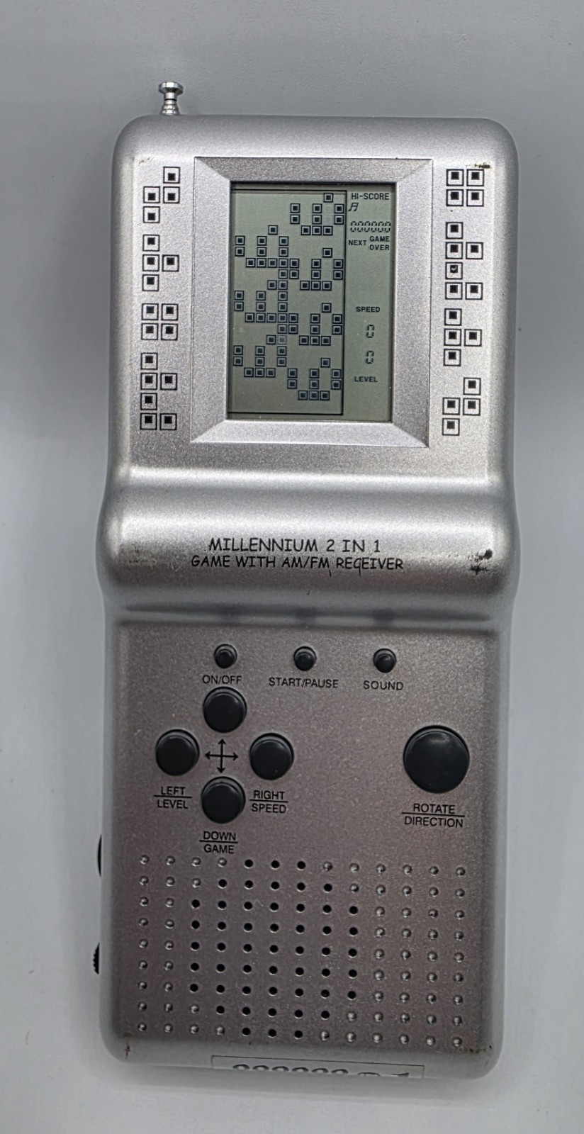 Vintage Millennium 2 In 1 Game With AM/ FM Receiver Handheld T1